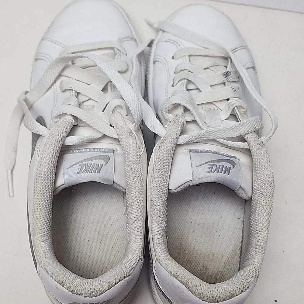 Nike Court Royale Sneakers Women 6.5 Youth 5